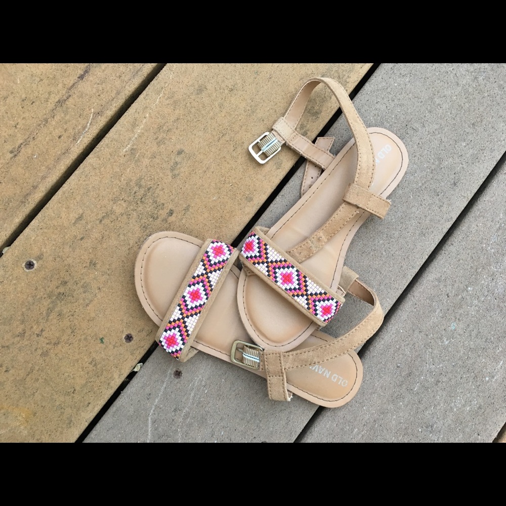 Gil’s beaded summer sandals